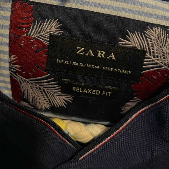 Zara button down - Picture 2 of 3